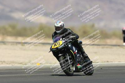 media/Apr-20-2025-CVMA (Sun) [[39090e8767]]/Race 11-500-350 Supersport (Holeshot)/